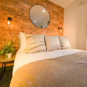 Cosmeston Cwtch By Promise Apartment